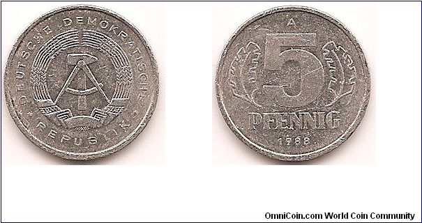 5 Pfennig -Demokratic Republic- 
KM#9.2
1.0000 g., Aluminum, 19 mm. Obv: State emblem, smaller design features Rev: Denomination flanked by oak leaves, smaller design features Note: Varieties exist.