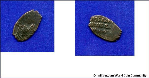 Copper Kopek.
Aleksey Mikhaylovich  Romanov (1645-1676).
Copper revolt in Moscow in 1662.
Moscow mint.


Cu.