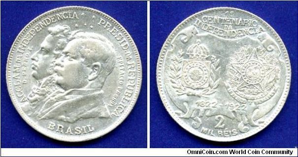 2 Milreis (2000 reis).
United States of Brazil.
100 years of Independence.


Ag900f. 7,9gr.