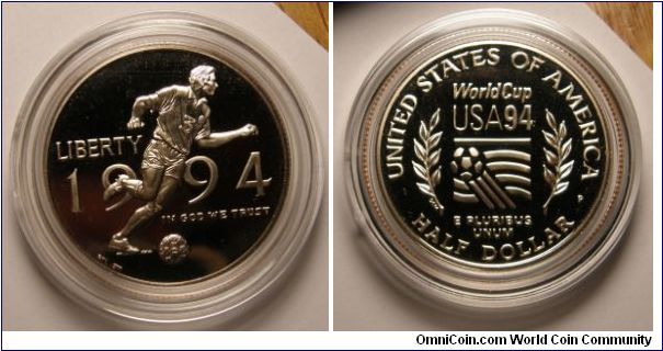 World Cup Half Dollar, COMMEMORATIVE COIN. 1994P-Mintmark: P (for Philadelphia, Pennsylvania).Composition: 92% Copper, 8% Nickel.