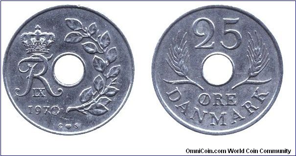 Denmark, 25 öre, 1970, Cu-Ni, holed, Sign of Frederik IX.                                                                                                                                                                                                                                                                                                                                                                                                                                                           