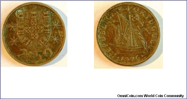 2.5 Escudos