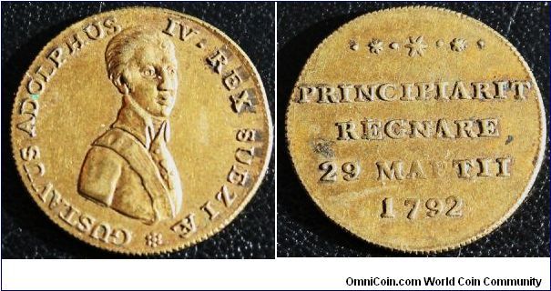 Gustav IV Adolf of Sweden(1792-1809) Accession Medal. GUSTAVUS ADOLPHUS IV.REX SUEZIAE * Rev: PRINCIPIARIT REGNARE 29 MARTII 1792. Brass 20mm