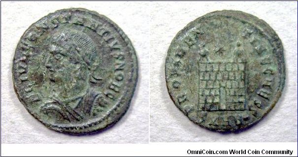 Constantius II AE3. 326 AD. FL IVL CONSTANTIVS NOB C, laureate, draped & cuirassed bust left / PROVIDENTIAE CAESS, camp gate with two turrets, star between, SMHB in ex. Heraclea Mint