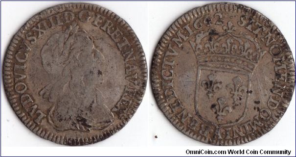 1642 (point after date) 1/12th ecu Louis XIII France Paris mint.