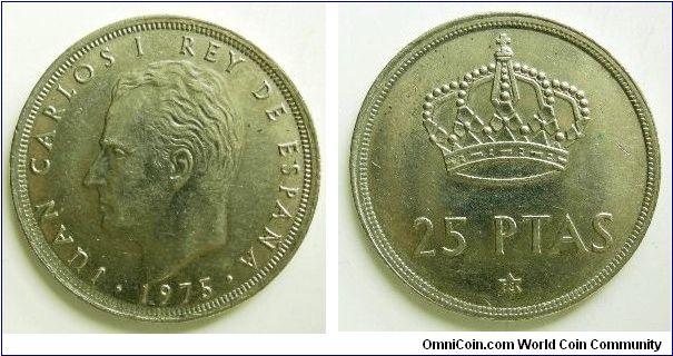25 pesetas,
Juan Carlos I,
I have several of these, produced in 1978,79,80