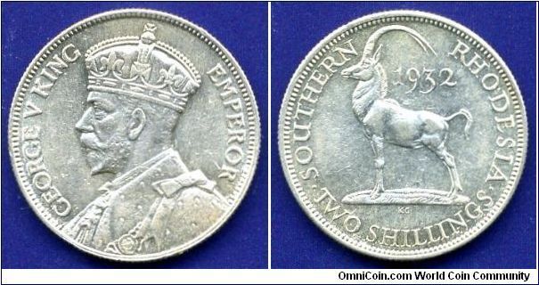 2 shillings.
Southern Rhodesia.
George V (1910-1936).
Mintage 498,000 units.
XF condition.


Ag925f. 11,31gr.