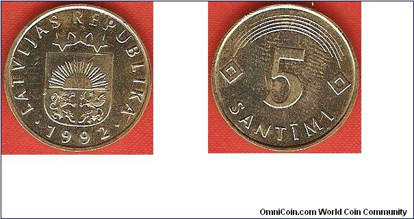 Second Republic
5 santimi
brass