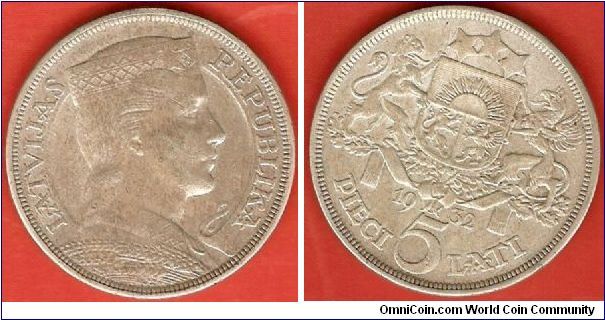 First Republic
5 lati
0.835 silver