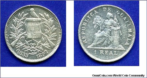 1 real.
Republica de Guatemala.
Mintage 701,000 units.


Ag835f. 3,25gr.