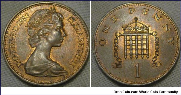 a 1983 penny in lustrous condition, note the new reverse which was used from 1982