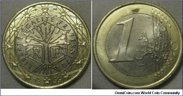 nice 1 euro form france, not a fan of the reverse design, but the obverses are always nice. 301,050,000 minted