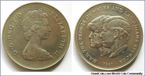 25 pence.
Wedding of 
Charles and Diana