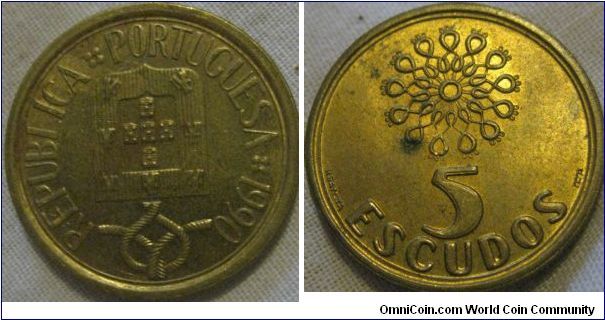 very nice lustrous 10 escudos