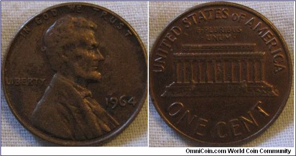 odd colourating for the wear, nice coin