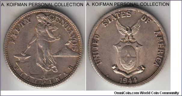 KM-183, 1944 Philippines (US-Philippines Commonwealth)  50 centavos, San Francisco mint (S mint mark); silver, reeded edge; 2 year World War II type minted for the US return to the Philippines, extra fine or about.