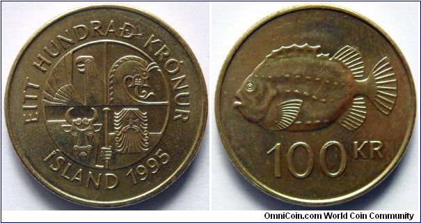 100 kronur.