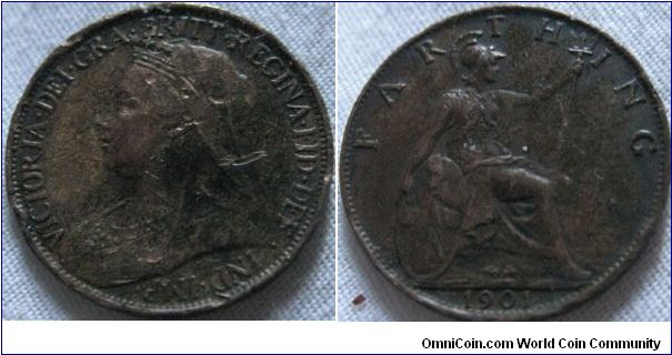 EF condition, bit of odd discolouration on obverse but good details