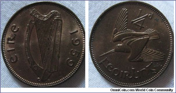 EF 192,000 minted, as all irish farthings a scarce piece to own