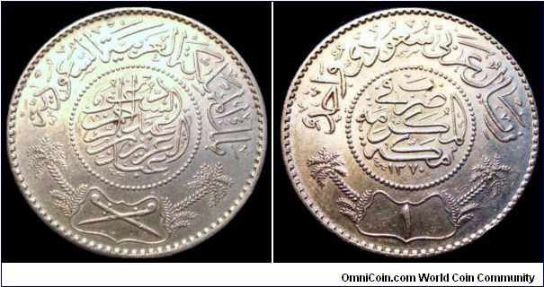 Saudi Arabia - 1 Riyal - 1950 AH1370 - Weight 11,6 gr - Silvercoin Ag 0,917 - Ag 0,3420 Troy Ounce - Size 30 mm - Regent/Abd Al - Aziz Bin Sa'ud - Reference KM# 18