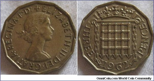 EF 1962 3 pence, very nice grade as the detail on the portrait usualy wears ofter a few years