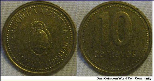 lustrous EF 10 centavos from argentina