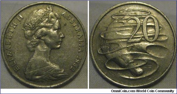 1982 20 cent, very nice aEF grade coin, no lustre and wear on the queens head is noticable otherwise a nice piece