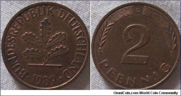 nice 1989 D 2 pfennig, good lustre remains