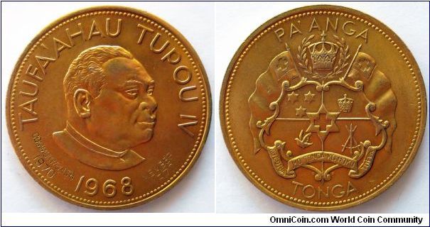 1 pa'anga.
1968, Taufa'ahau Tupou IV (1918-2006)
King of Tonga. 'Commonwealth Member 1970' inscription added on obverse.