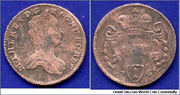 1 pfennig.
Austrian Arms.
Maria Theresia (1745-1780) Empress of Holy Roman Empire, Queen of Hungary & Bohemia.


Cu.