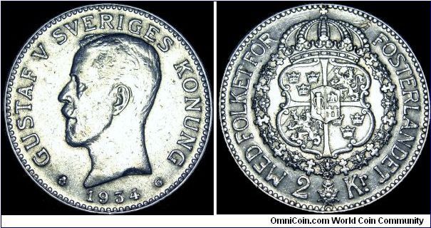 Sweden - 2 Krona - 1934 - Weight 15 gr - Silvercoin Ag 0,800 - Ag 0,3858 Troy Ounce - Size 31 mm - Regent / Gustaf V - Mintage 273 419 - Engraver / Adolf Lindberg - Minted in Stockholm / Sweden - Reference KM# 787 (1910-40)