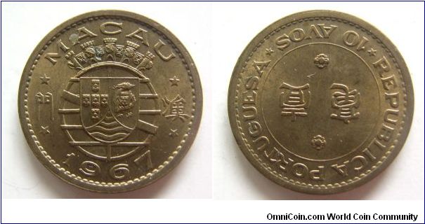 UNC grade 1967 years 10 cents.Macau.It has 22mm diameter,weight 4.6g.