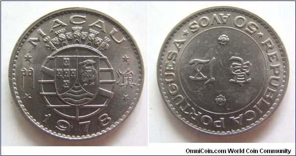 UNC grade 1978 years 50 cents.Macau.It has 23mm diameter,weight 6g.