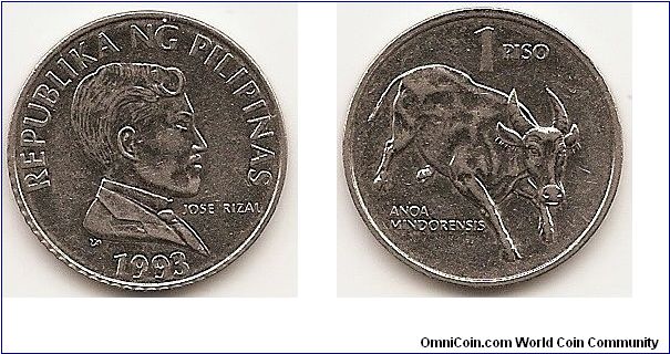 1 Piso
KM#243.2
4.0000 g., Stainless Steel, 21.6 mm. Obv: Head of Jose Rizal right Rev: Tamaraw bull Edge: Plain Note: Reduced size.