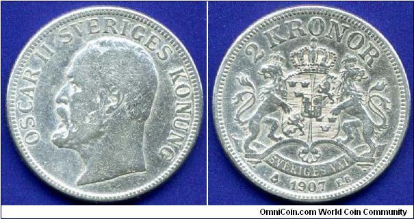 2 Kronor.
Kingdom of Sweden.
King Oscar II (1872-1907).
Mintage 300,573 units.


Ag800f. 15,0gr.