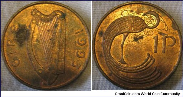 EF irish 1993 penny, some lustre loss and a mark on obverse otherwise nice
