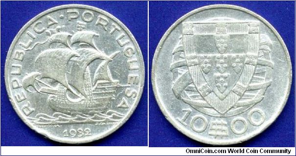 10 Escudos.
Republica Portuguesa.
Mintage 3,220,000 units.


Ag835f. 12,5gr.