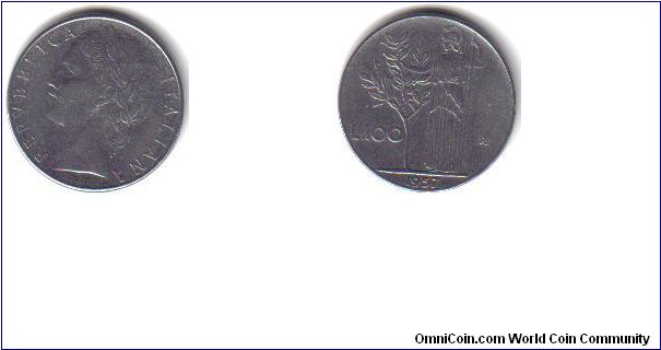 Italy, 100 Lire, 1957 'R'
