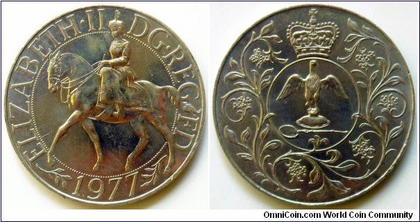 Elizabeth II. Crown.
1977.