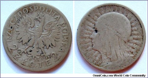 2 zlote.
1933, Ag750.
Weight 4,4g.
Diameter 22mm.
Mintage 9.250.000 units.