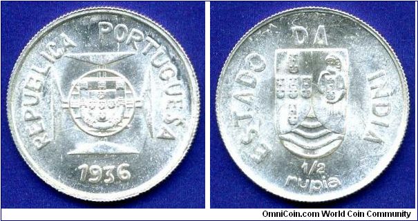 1/2 Ruria.
Republica Portuguesa.
*ESTADO DA INDIA*.
Mintage 100,000 units.


Ag835f. 6,0gr.