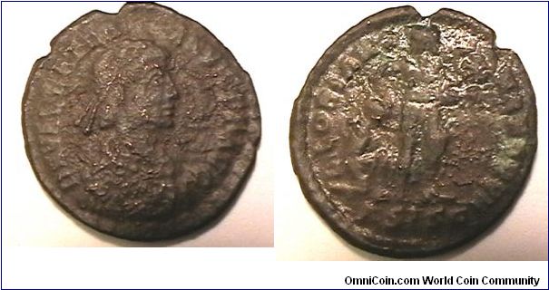 Emperor valentinian I 364-375 AD, DN VALENTINIANVS PF AVG, GLORIA ROMANORVM, ASISC (Siscia mint) AE3