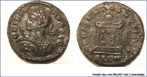 Crispus Caesar 316-326 AD,
CRISPVS NOC C,
VOTIS XX, PLON (Londinium, London mint)