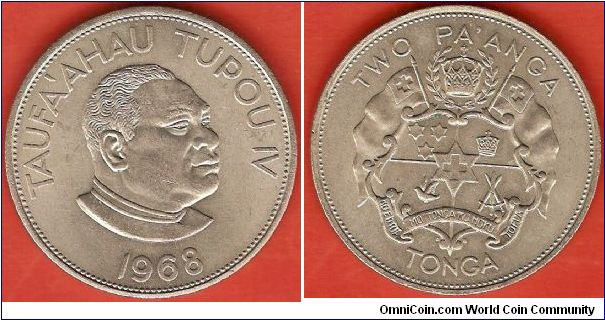 2 pa'anga
King Taufa'ahau Tupou IV
mintage 17,000
diameter 44,5 mm
copper-nickel