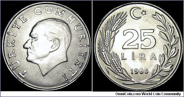 Turkey - 25 Lira - 1985 - Weight 2,85 gr - Aluminum - Size 27 mm - President / Kenan Evren (1982-89) - Obverse / Head of Atatürk left - Mintage 37 014 000 - Edge : Reeded - Reference KM# 975 (1985-89)