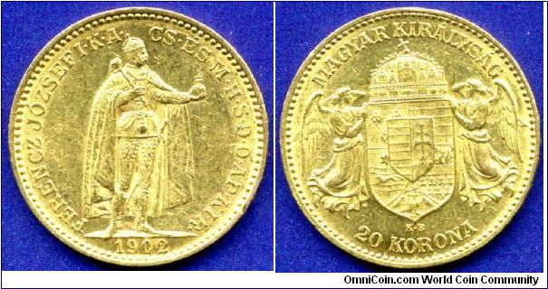 20 Korona.
Austro-Hungary Empire.
Emperor Ferenz Joseph I (1848-1916).
'KB' - Kremnitz mint.
Mintage 510,000 units.


Au900f. 6,775gr.
