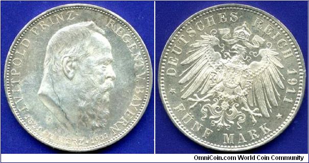 5 Mark.
German Empire.
Bavaria.
90th Birthday of Prince Regent Lutipold.
'D'- Munich mint.
Mintage 160,000 units.


Ag900f. 27,77gr.