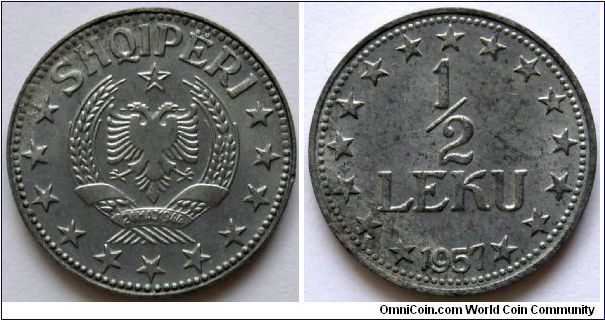 1/2 leku.
1957, Zinc.