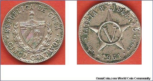 5 centavos
national arms
Patria y Libertad
copper-nickel