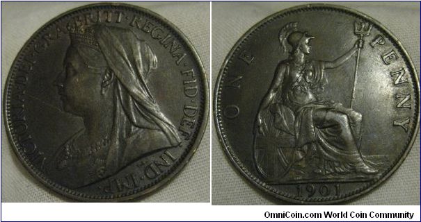 gorgeous 1901 penny, EF grade, some lustre on obverse